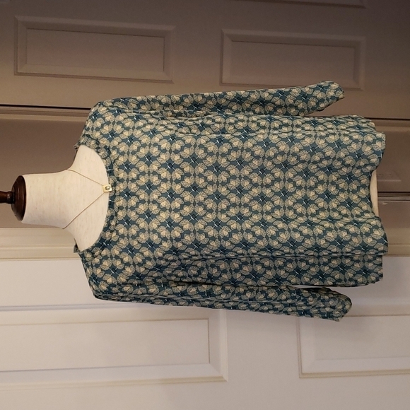 CAbi Tops - Cabi Jade Leaf Print Top